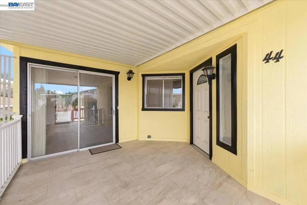 3263 Vineyard Ave., Pleasanton, CA 94566 - #1
