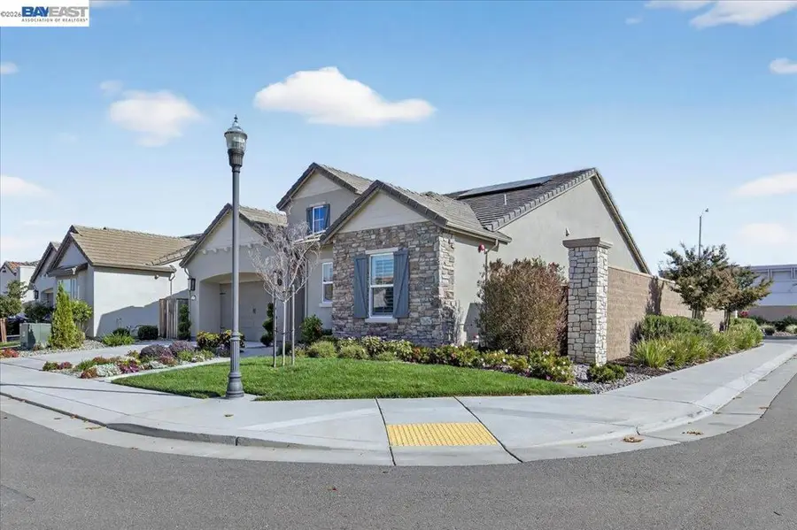 1560 Empire, Lodi, CA 95242 - #2