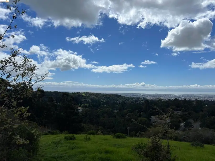 14381 Skyline Blvd, Oakland, CA 94619 - #2