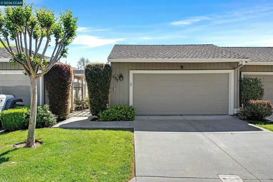 692 Silver Lake Dr, Danville, CA 94526 - #3
