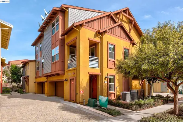 716 Tranquility Cir #1, Livermore, CA 94551