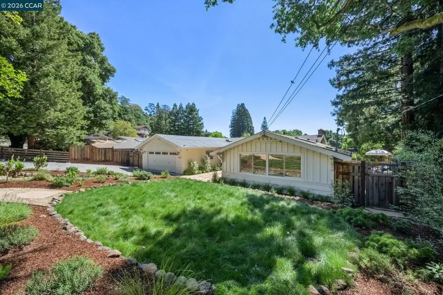 1126 Hidalgo Ct, Lafayette, CA 94549 - #2