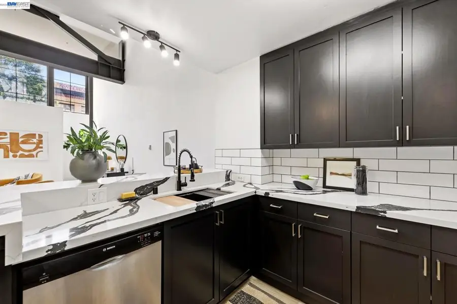 330 13th St #1A, Oakland, CA 94612 - #3