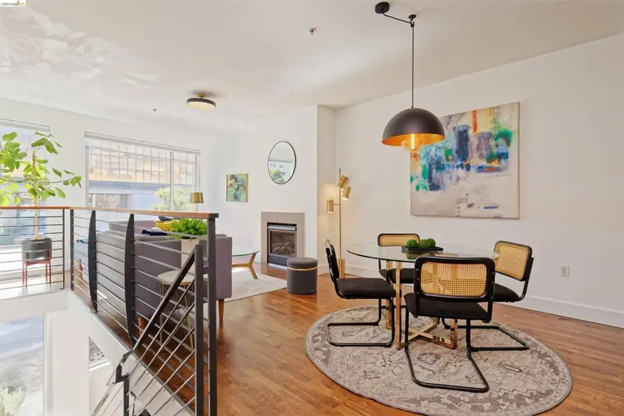 2300 Broadway #5, Oakland, CA 94612 - #2