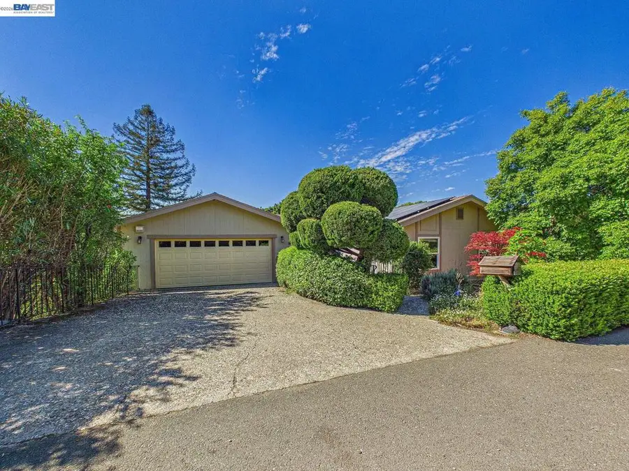 16 Valley View Ct, El Sobrante, CA 94803 - #2