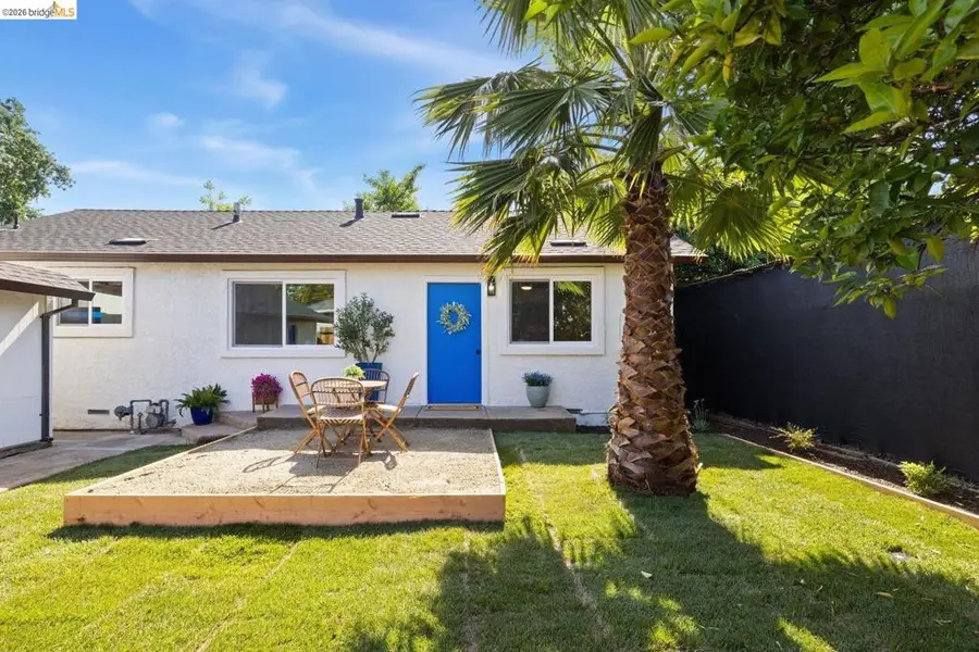 123 Circuit Dr #A, Roseville, CA 95678 - #2