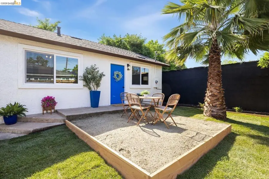 123 Circuit Dr #A, Roseville, CA 95678 - #3