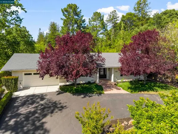 3958 Los Arabis Dr, Lafayette, CA 94549