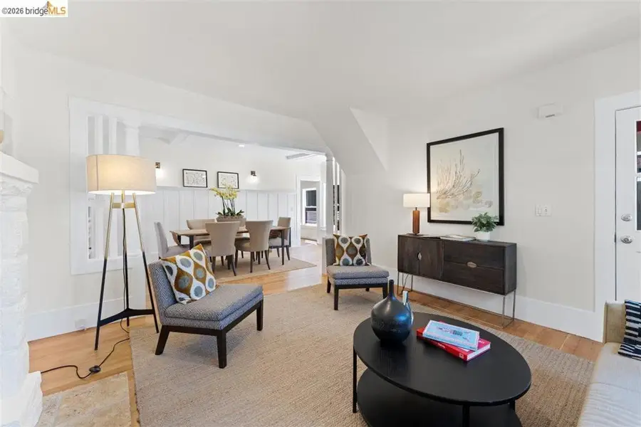 5332 Locksley Ave, Oakland, CA 94618 - #3