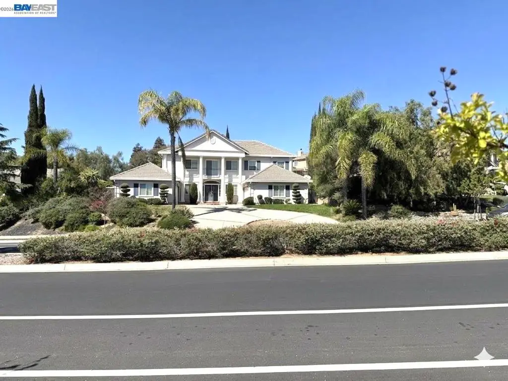47 E Country Club Dr, Brentwood, CA 94513 - #1