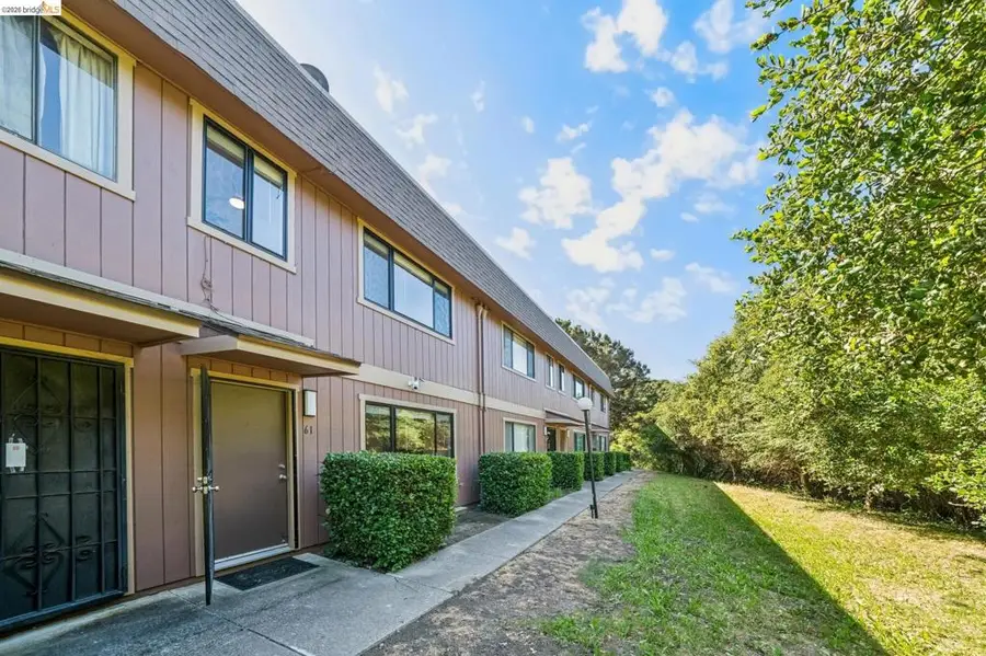 61 Parkview Ter, San Pablo, CA 94806 - #3