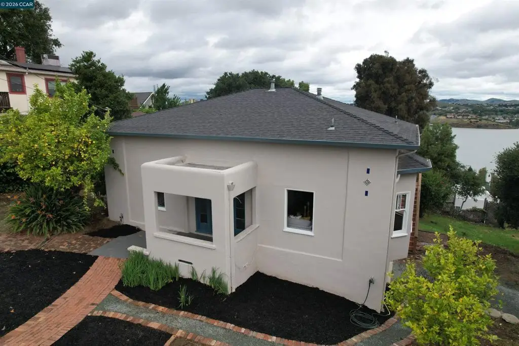 444 Edwards St, Crockett, CA 94525 - #1