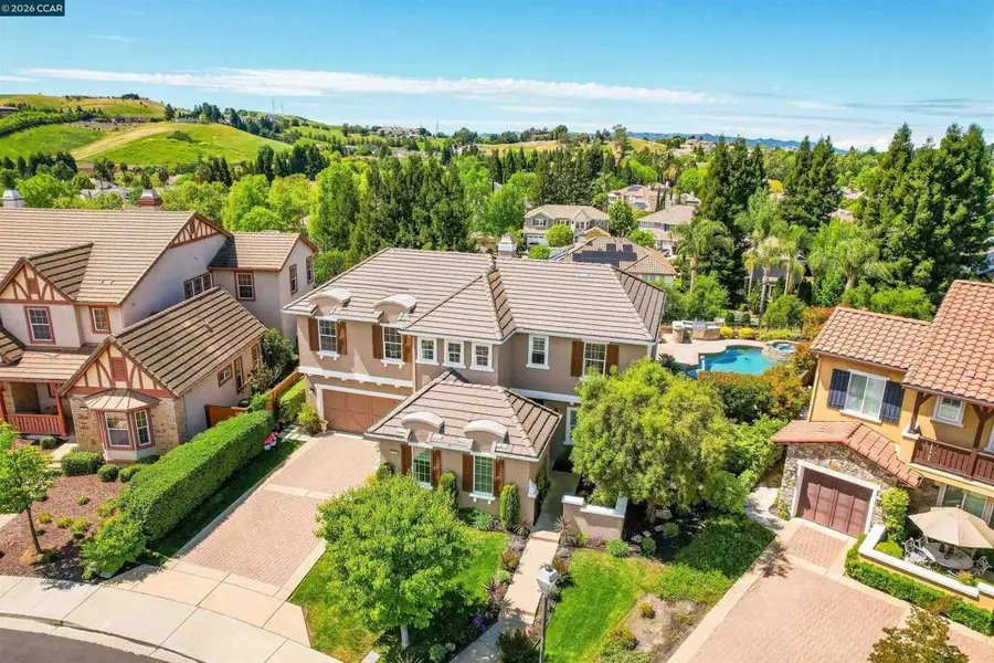 1518 Colchester St, Danville, CA 94506 - #3