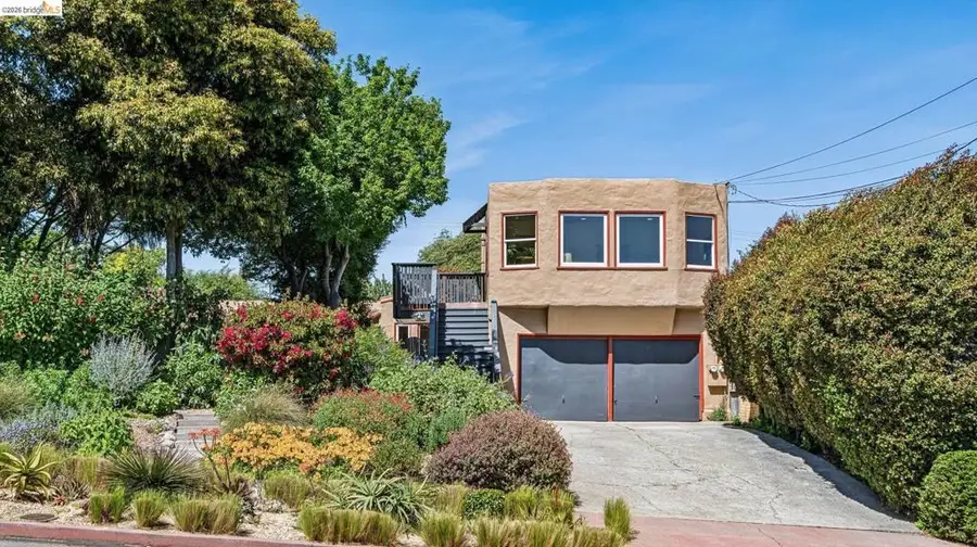 5705 Panama Ave, Richmond, CA 94804 - #2