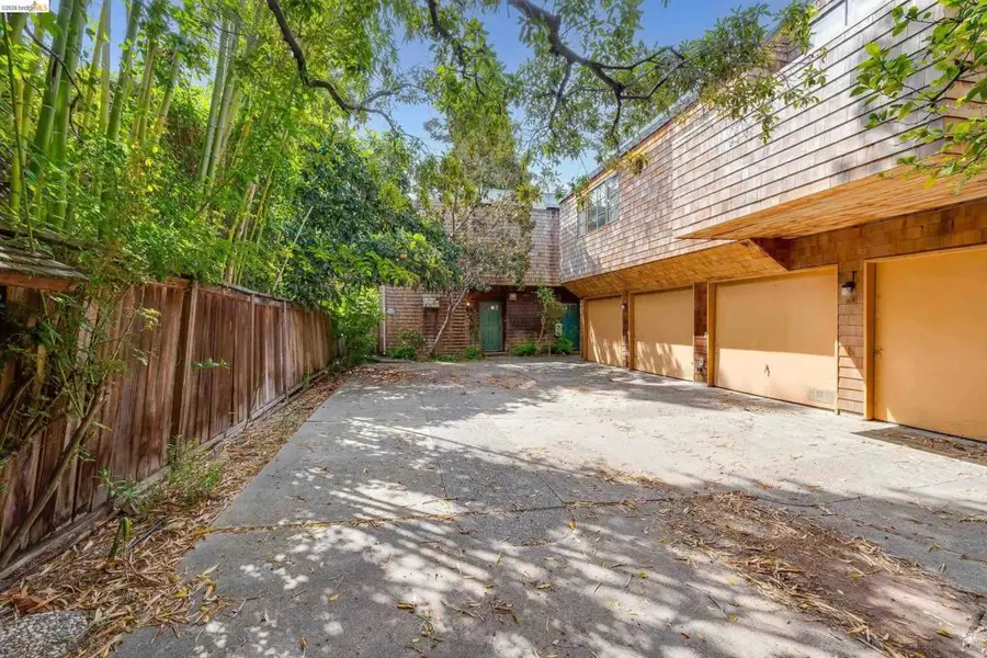 2316 Blake St #A, Berkeley, CA 94704 - #2