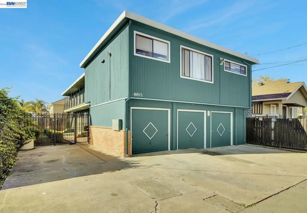 8811 A Street, Oakland, CA 94621 - #1
