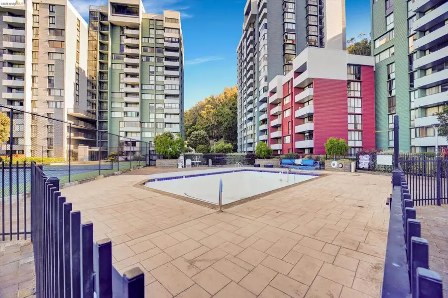 555 Pierce St #520, Albany, CA 94706 - #3