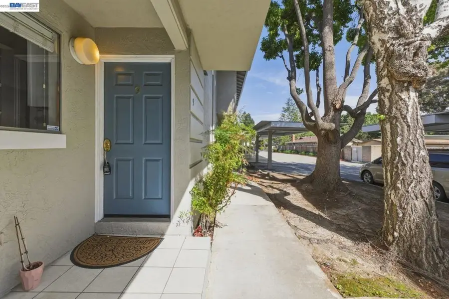 20153 Forest Ave #9, Castro Valley, CA 94546 - #2
