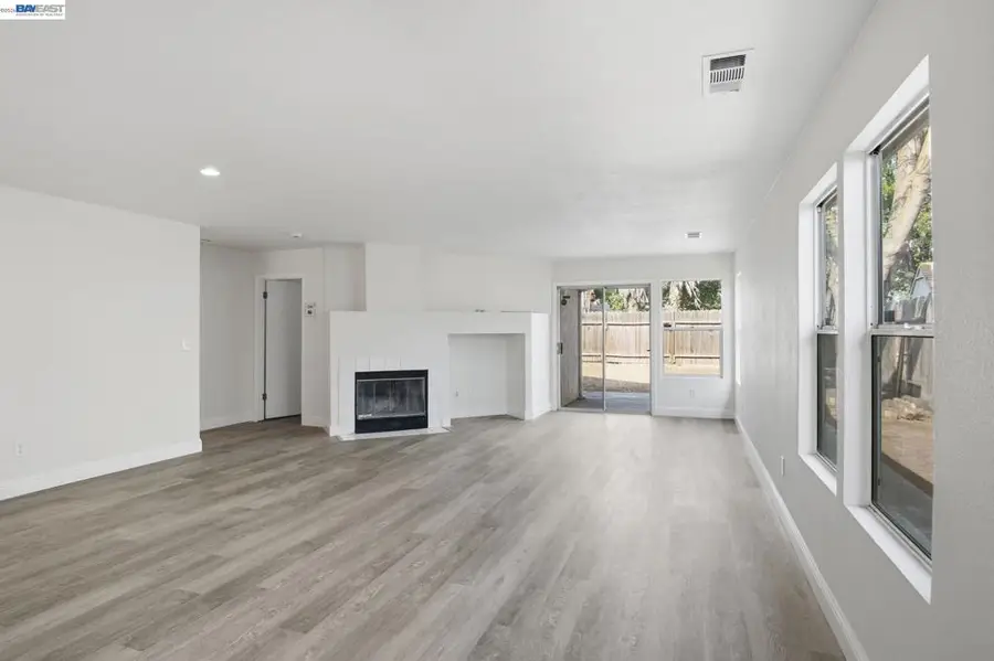 444 Red Robin, Patterson, CA 95363 - #3