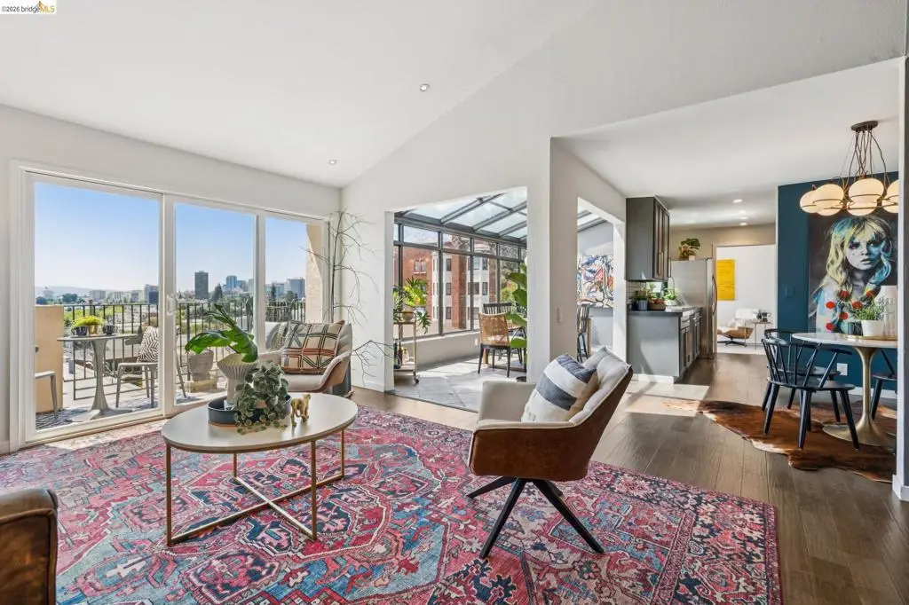 525 Mandana Blvd #402, Oakland, CA 94610 - #1