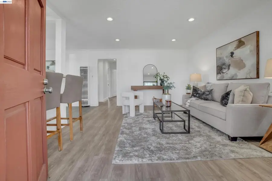 26338 Hickory Ave, Hayward, CA 94544 - #2