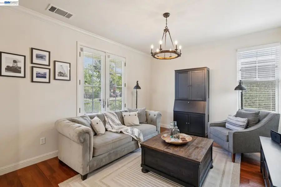 2421 Haile St, Alameda, CA 94501 - #3