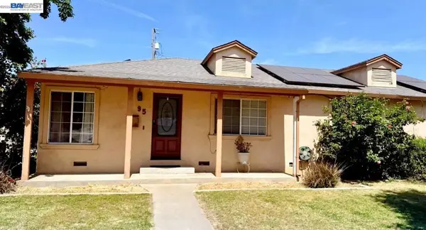 95 W Downs St, Stockton, CA 95204