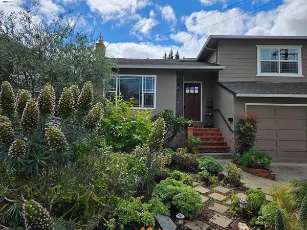 3635 Northwood Dr, Castro Valley, CA 94546