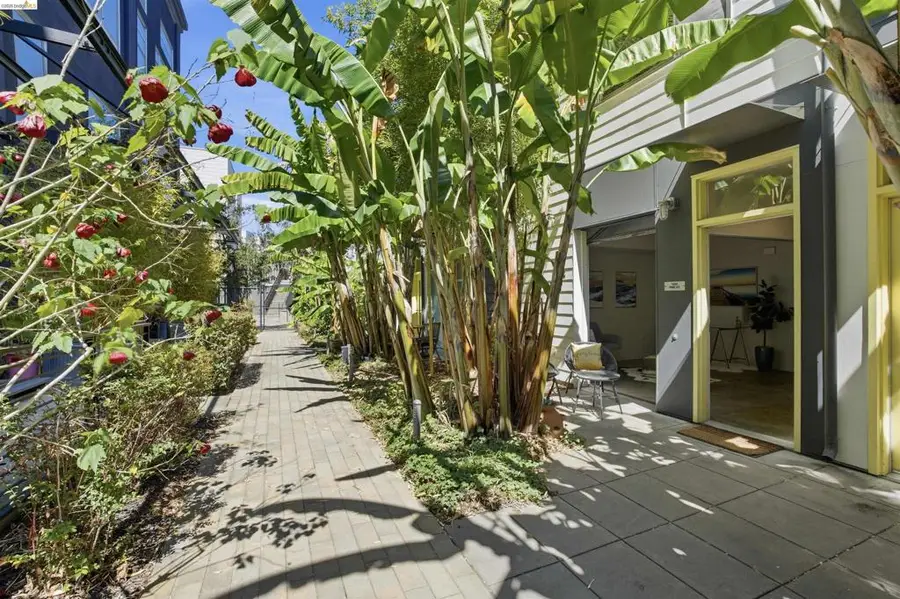 1253 Pine St, Oakland, CA 94607 - #2