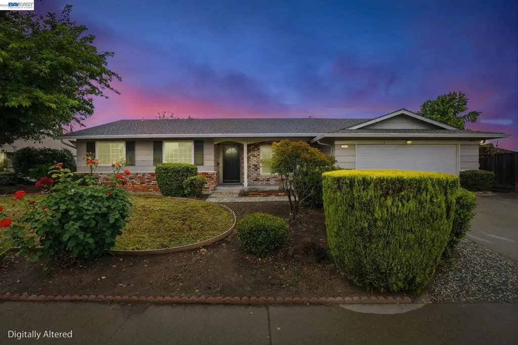 311 Huntington Dr, Antioch, CA 94509 - #1