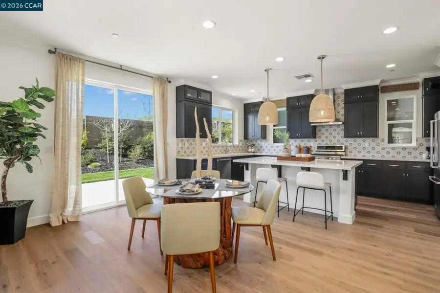 515 Yarrow Dr, Fairfield, CA 94534 - #2