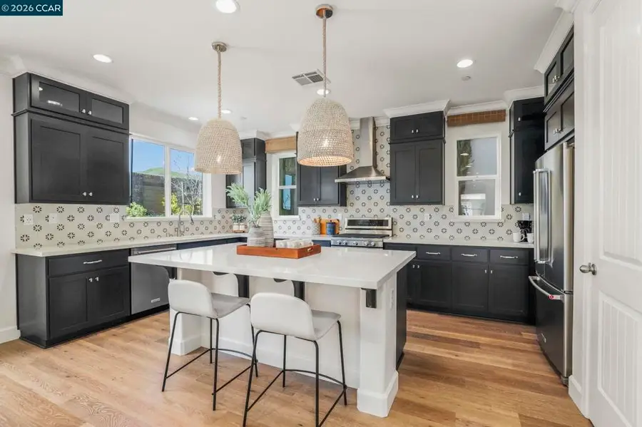 515 Yarrow Dr, Fairfield, CA 94534 - #3