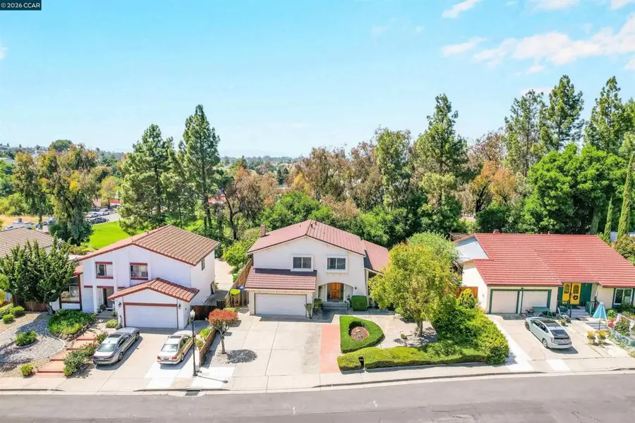 121 Violet Rd, Hercules, CA 94547 - #3