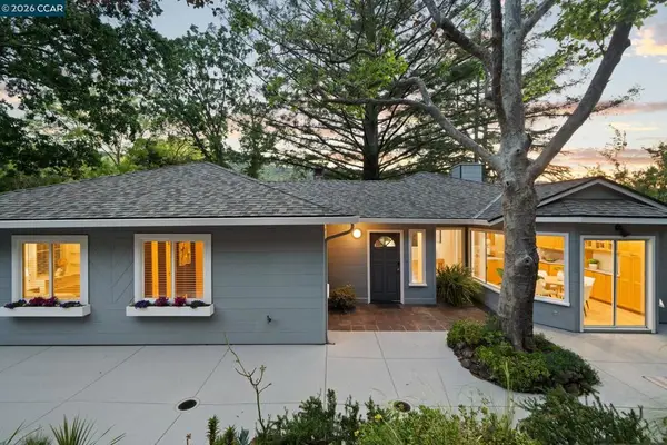 13 La Plaza Dr, Orinda, CA 94563
