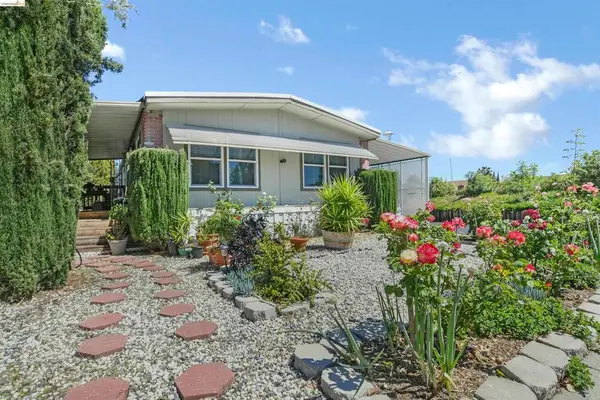 273 Luau Dr, Pittsburg, CA 94565