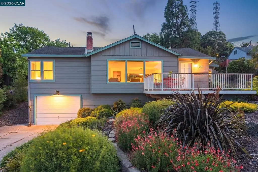1931 Dowrelio Dr, Crockett, CA 94525 - #1