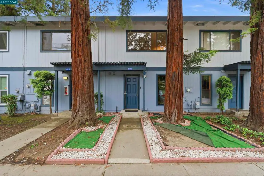 1073 Mohr Ln #C, Concord, CA 94518 - #1