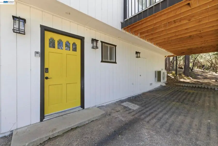 12017 Hillhurst Cir, Groveland, CA 95321 - #2