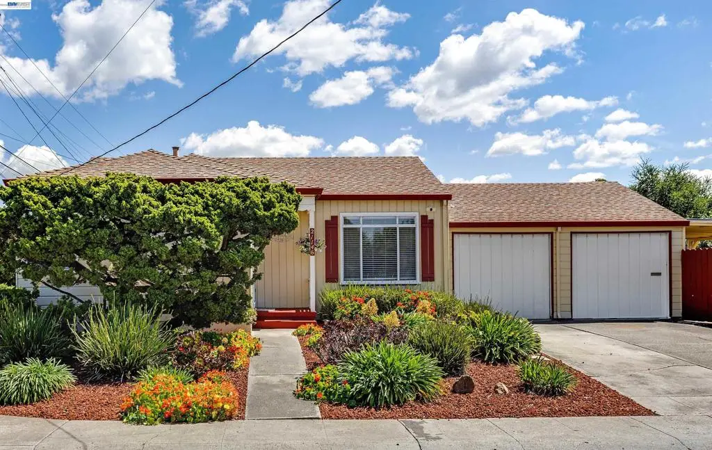 21146 Elm St, Castro Valley, CA 94546 - #1