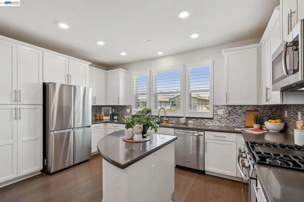 1815 Balsa St, Alameda, CA 94501 - #1