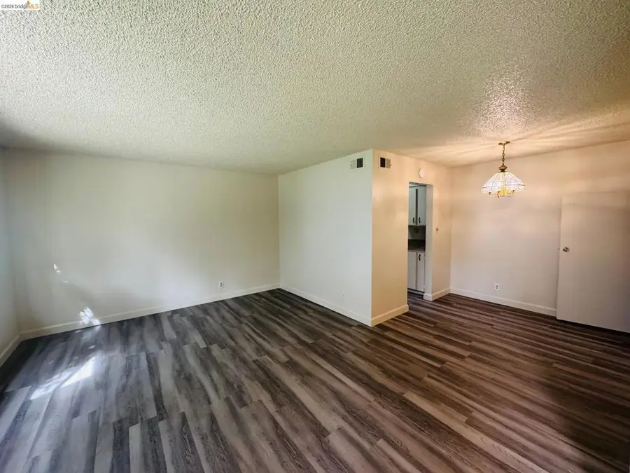 1459 Del Rio Cir #C, Concord, CA 94518 - #3