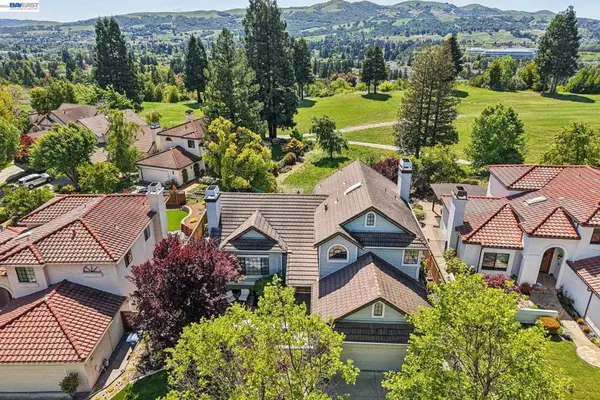 1095 Canyon Hills Rd, San Ramon, CA 94582
