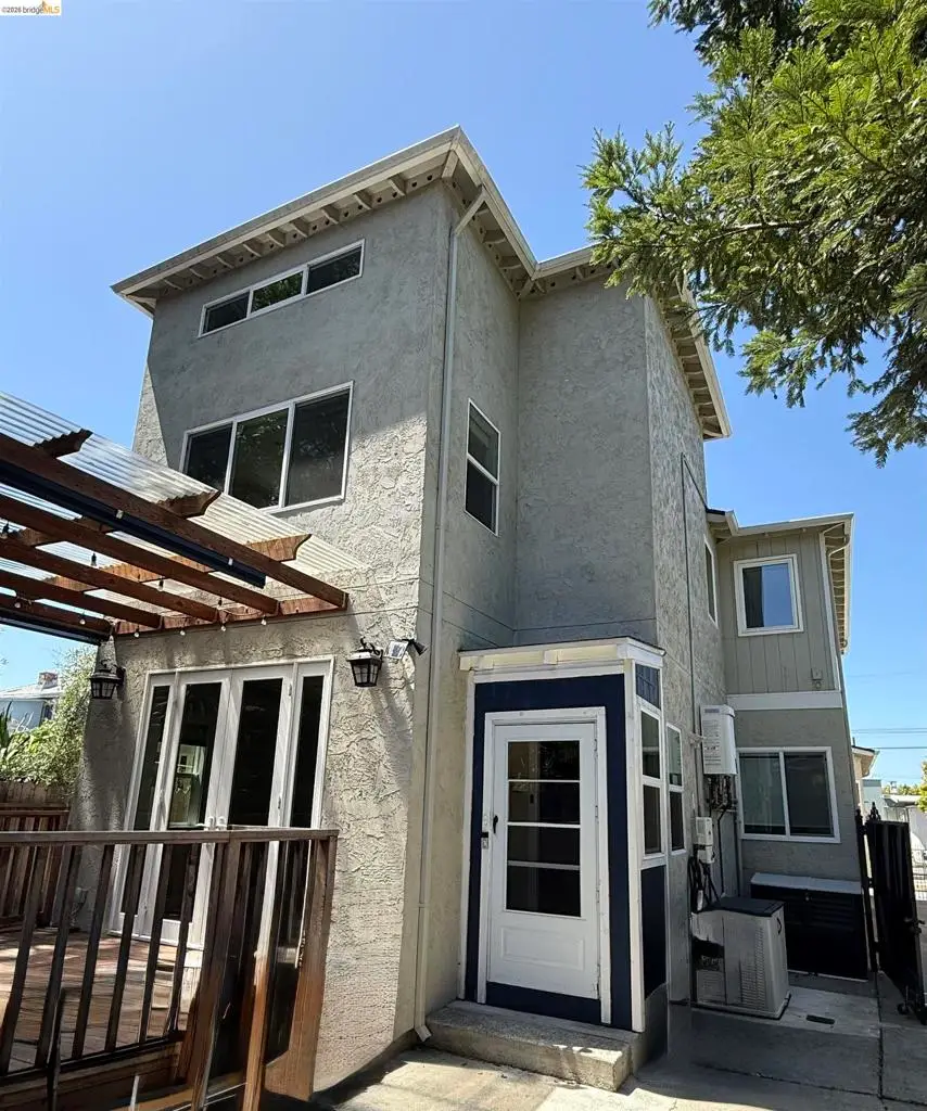3033 Ellis St #B, Berkeley, CA 94703 - #1