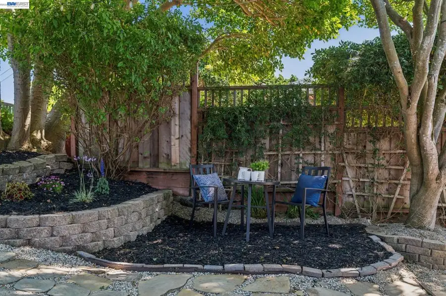 2317 Mira Vista Dr, El Cerrito, CA 94530 - #2