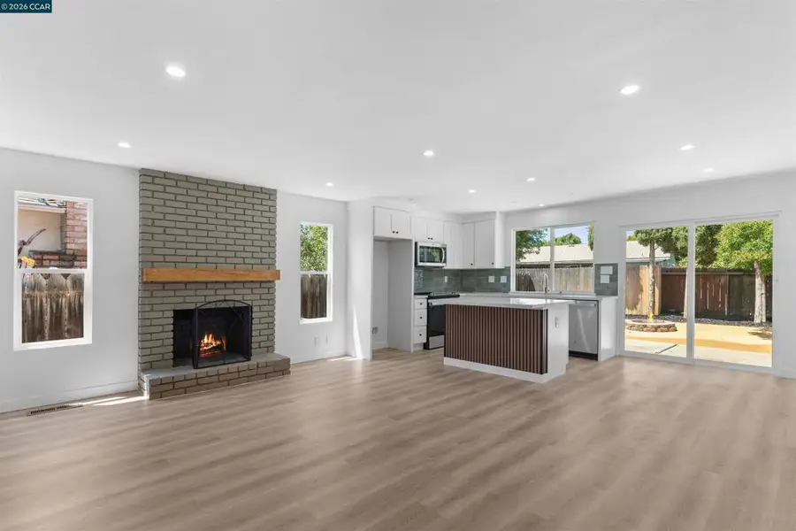 1229 Jensen Dr, Pittsburg, CA 94565 - #3