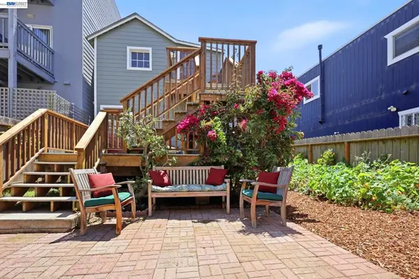 30 Niantic Ave, San Francisco, CA 94132