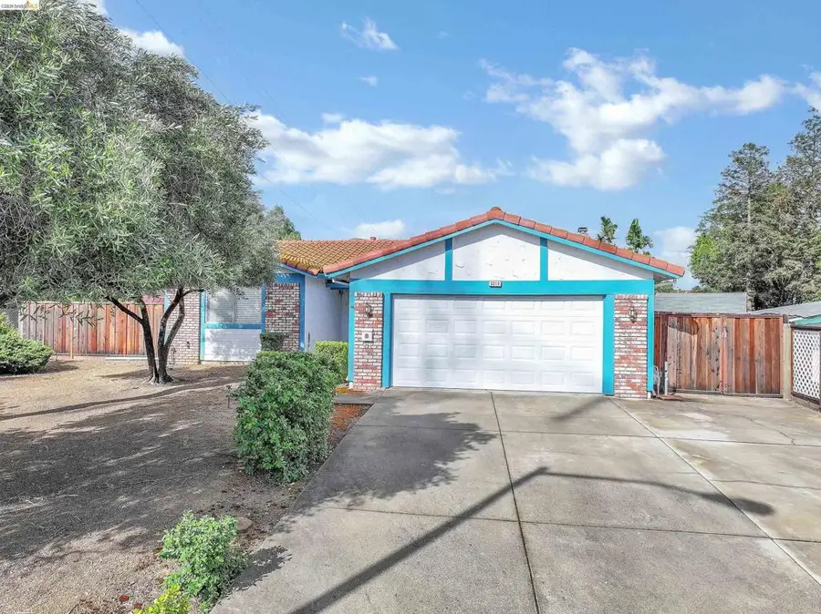 2213 Navarro Ct, Antioch, CA 94509 - #3