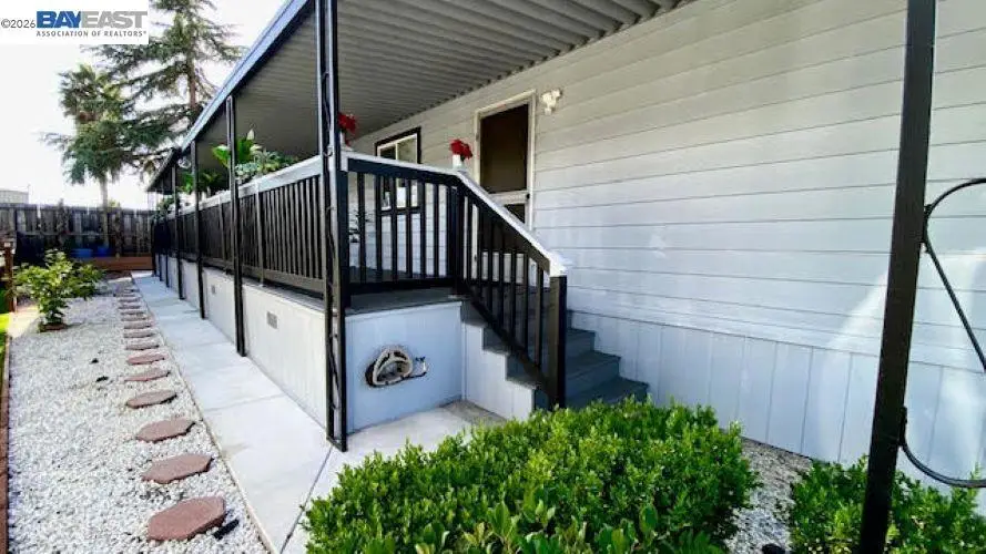 29501 Sandburg Way, Hayward, CA 94544 - #2