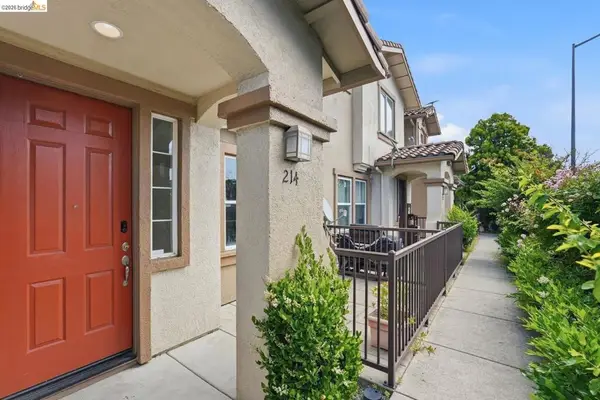 214 Carmel St, San Pablo, CA 94806