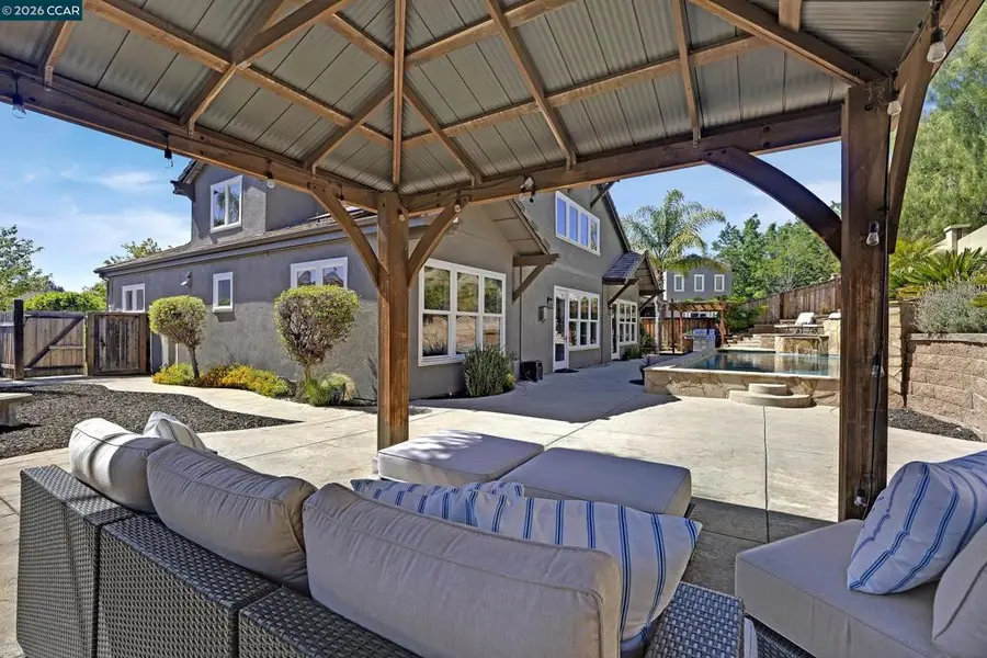 1224 Bridlewood Ct, Clayton, CA 94517 - #2